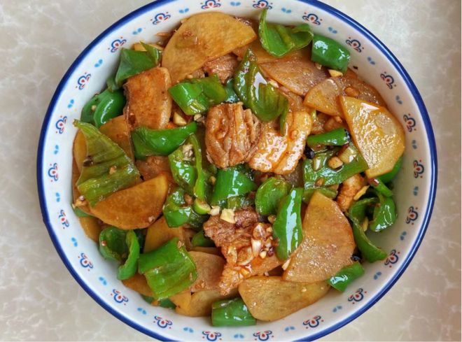 土豆奥特曼怎么画_尤梦奥特曼_梦比优斯奥特曼土豆
